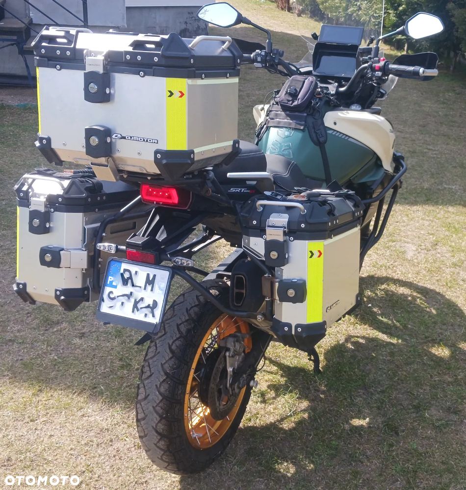 QJMOTOR SRT 800SX - 5
