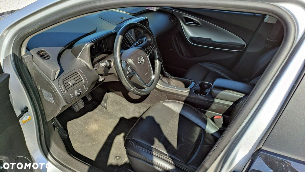 Opel Ampera - 37