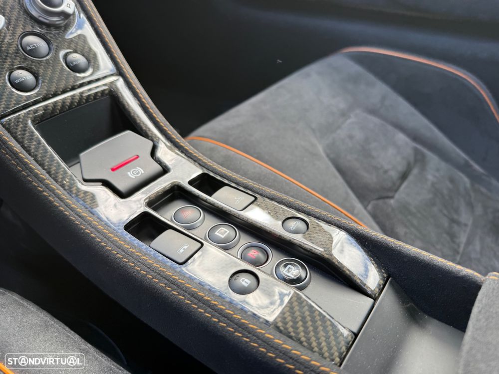 McLaren 650 S Spider - 38