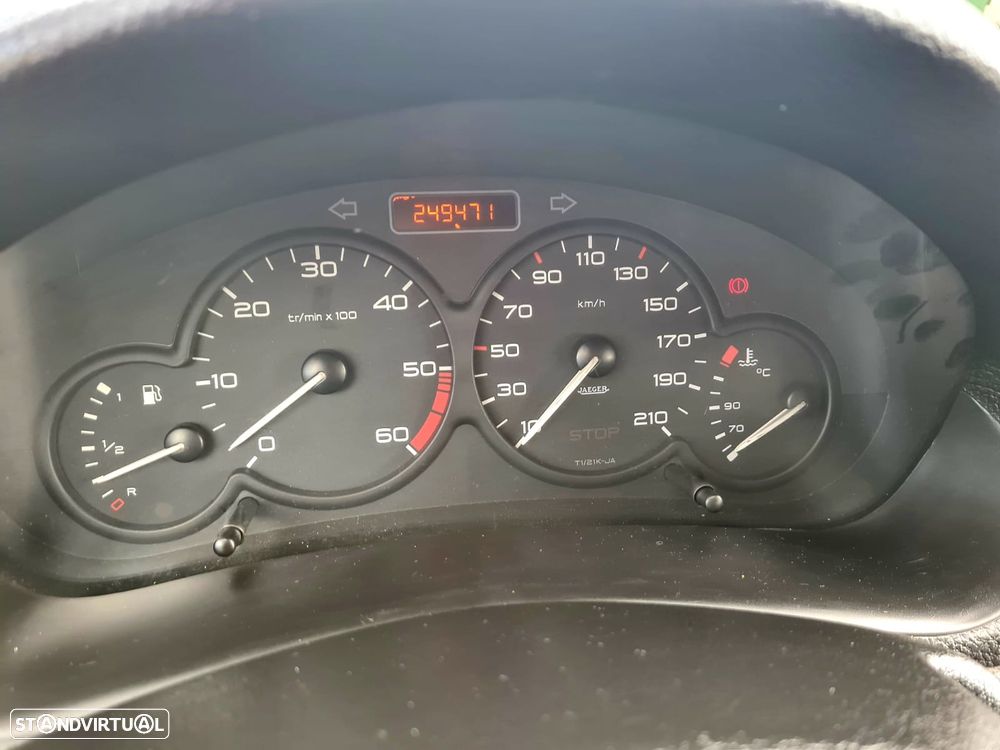 Peugeot 206 1.4 HDi XR - 11