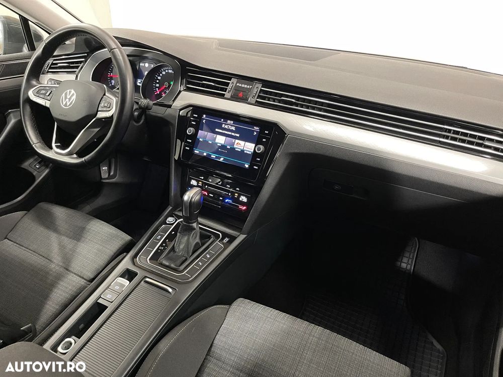 Volkswagen Passat 2.0 TDI SCR DSG Business - 8