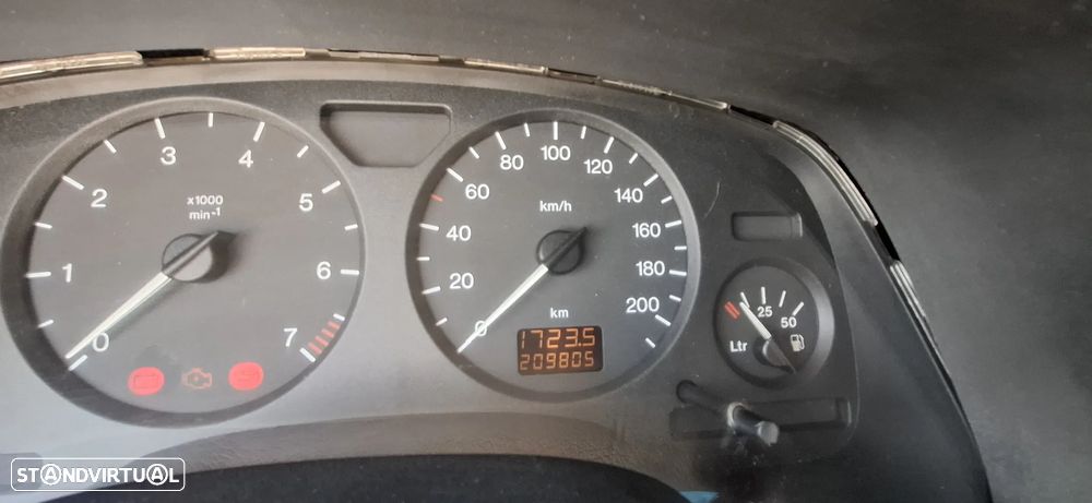 Opel Astra 1.4 Club - 8