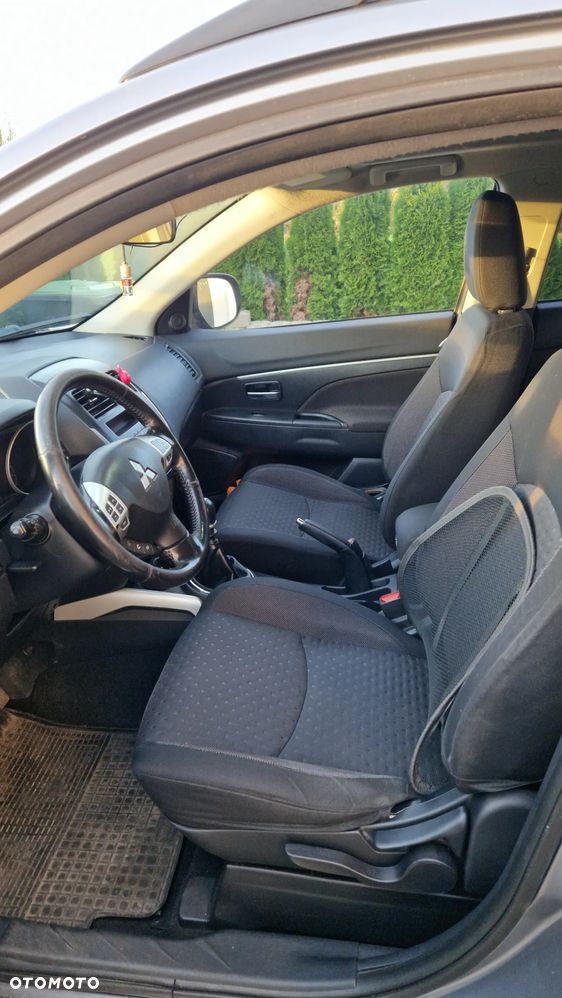 Mitsubishi ASX 1.8 DI-D 2WD Inform - 11