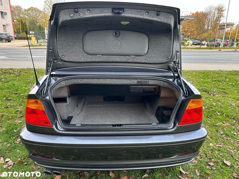 BMW Seria 3 330 Ci - 26