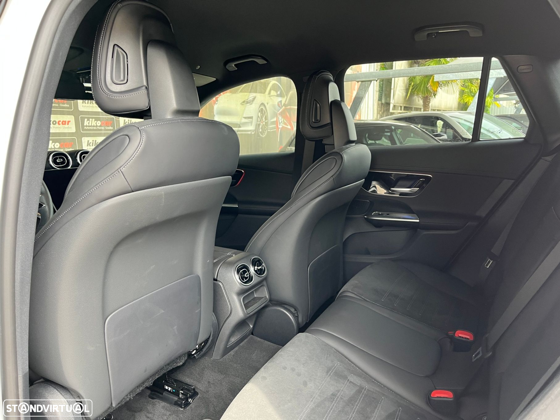 Mercedes-Benz GLC 300 de 4Matic - 42