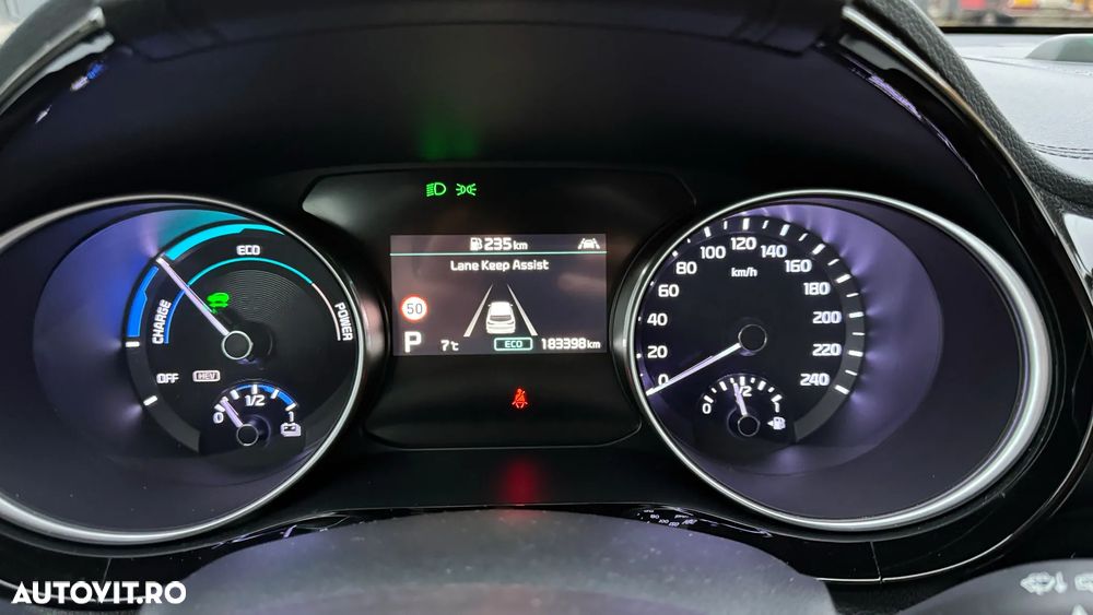 Kia Ceed SW 1.6 GDI DCT OPF Plug-in-Hybrid Spirit - 32