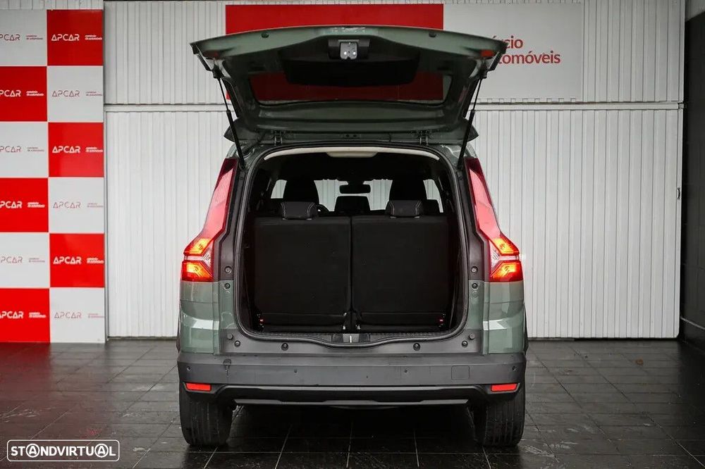 Dacia Jogger 1.0 TCe Extreme 7L - 23