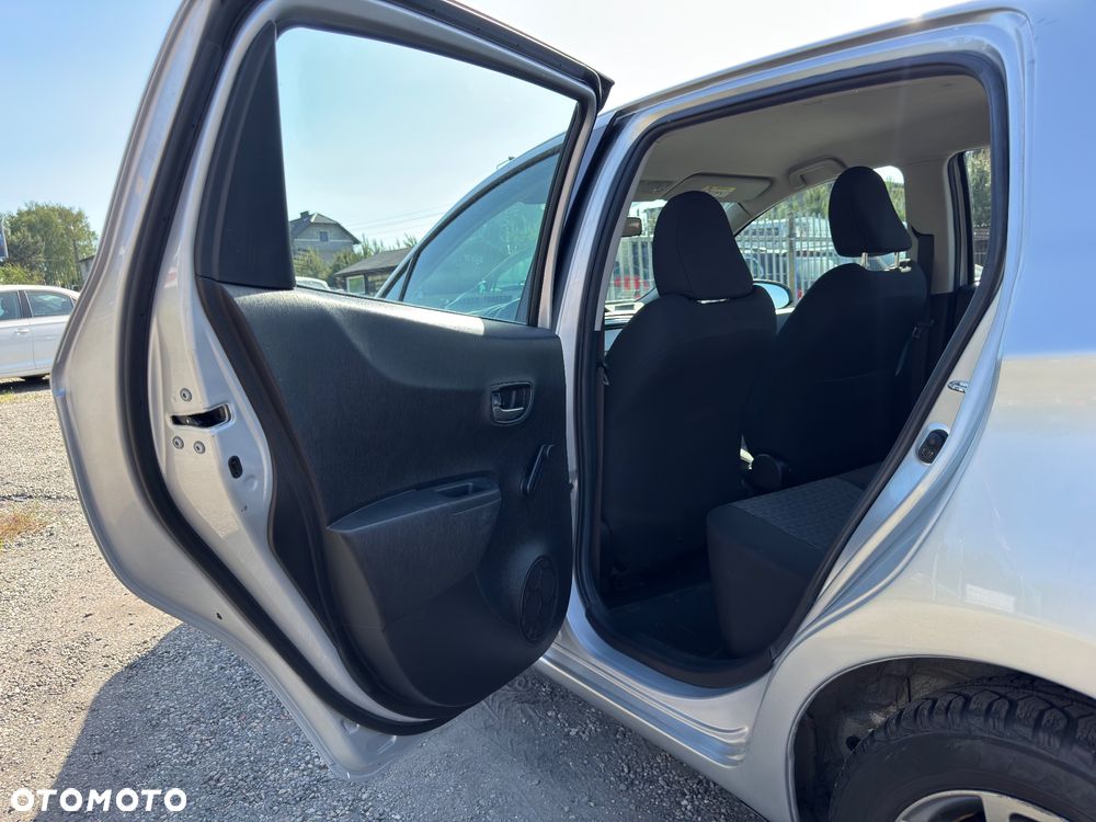 Toyota Yaris 1.4 D-4D Premium - 22