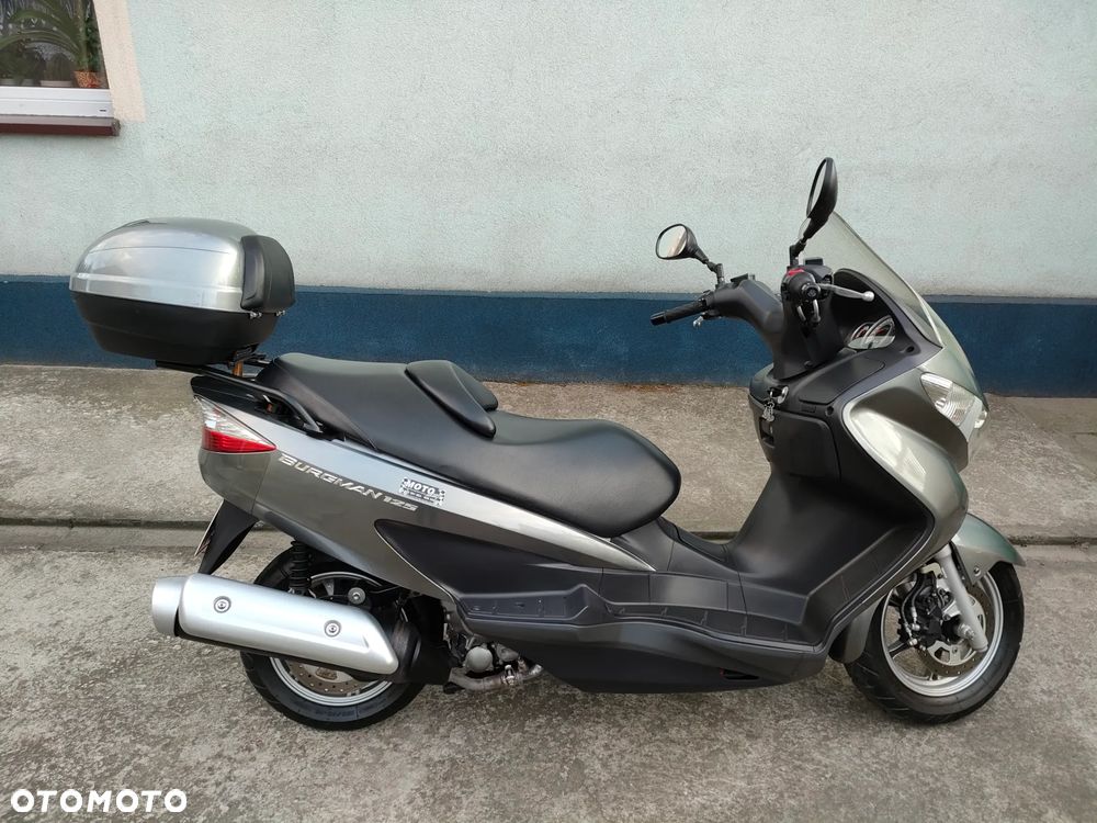 Suzuki Burgman - 3