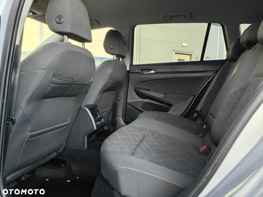 Volkswagen Golf Variant 1.5 TSI BMT Highline - 27
