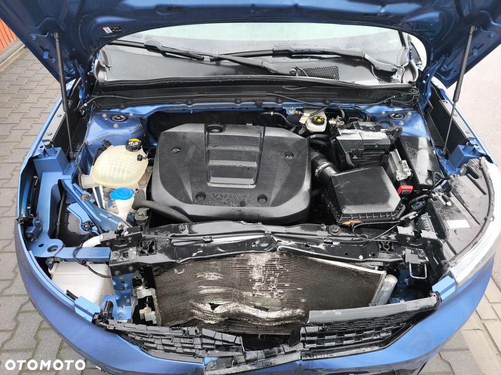 Volvo XC 40 T3 RDesign - 22