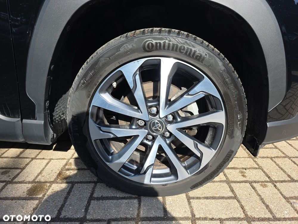 Toyota Corolla Cross - 13