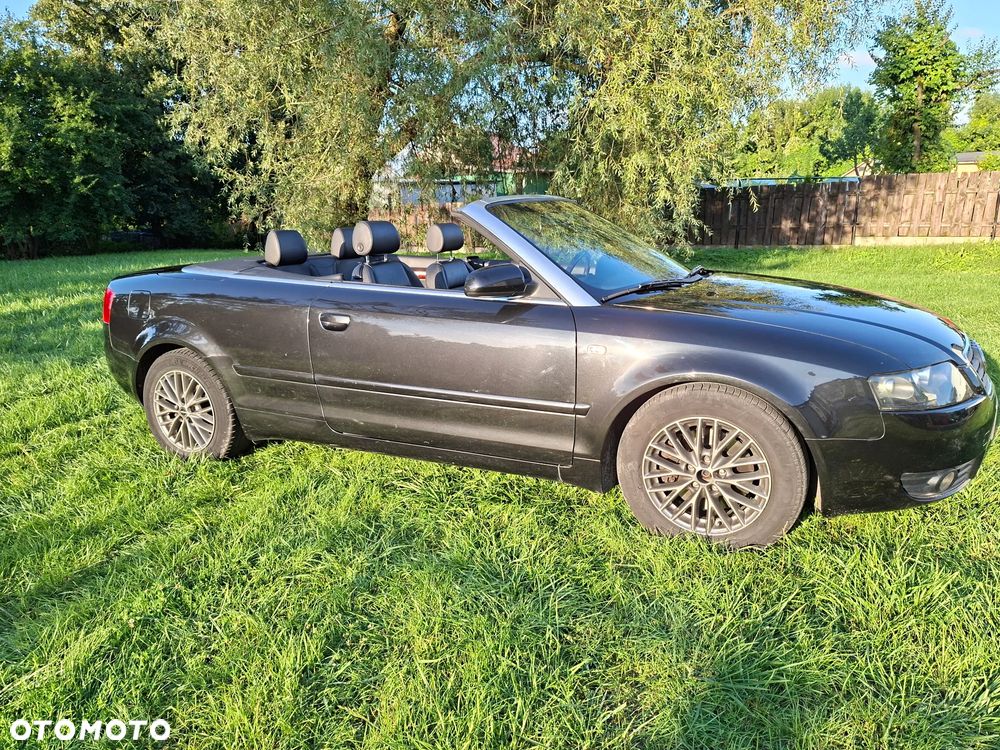 Audi A4 Cabrio 2.5 TDI - 5