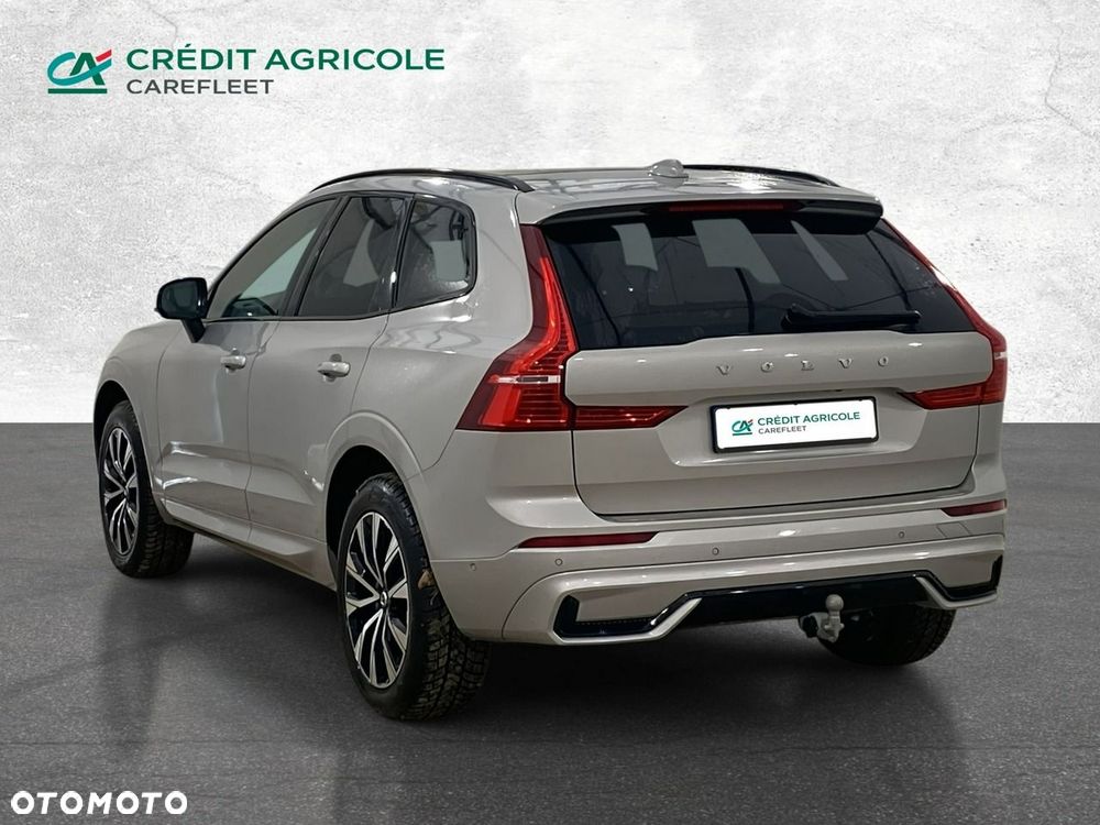 Volvo XC 60 B5 B AWD Plus Dark - 8