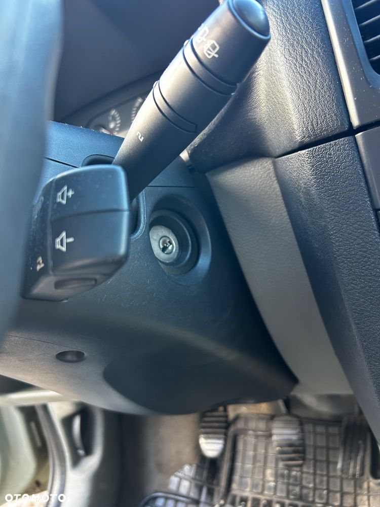 Renault Clio 1.4 16V Dynamique - 14