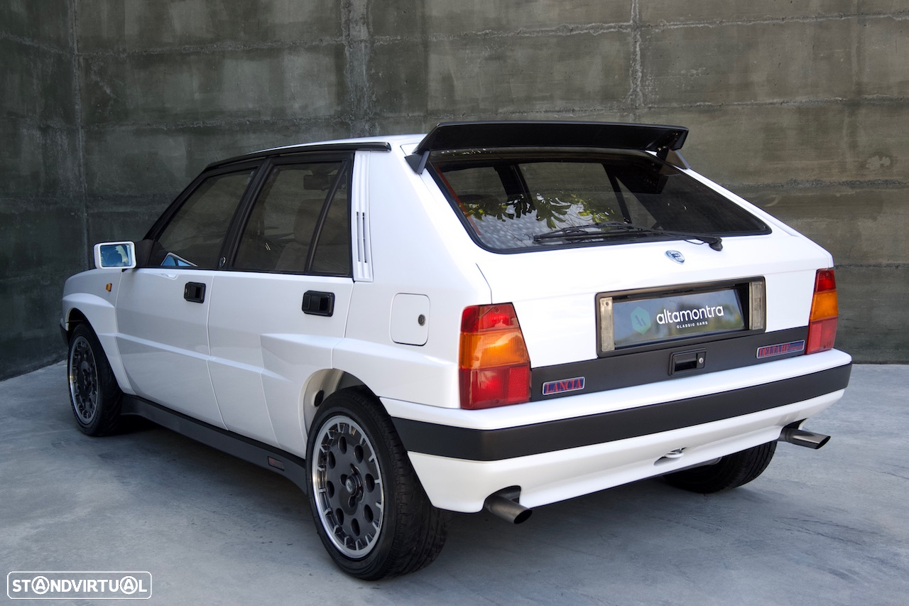 Lancia Delta 2.0 HF Integrale - 9