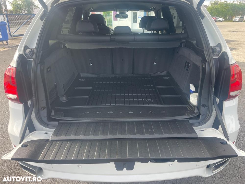 BMW X5 xDrive30d - 7