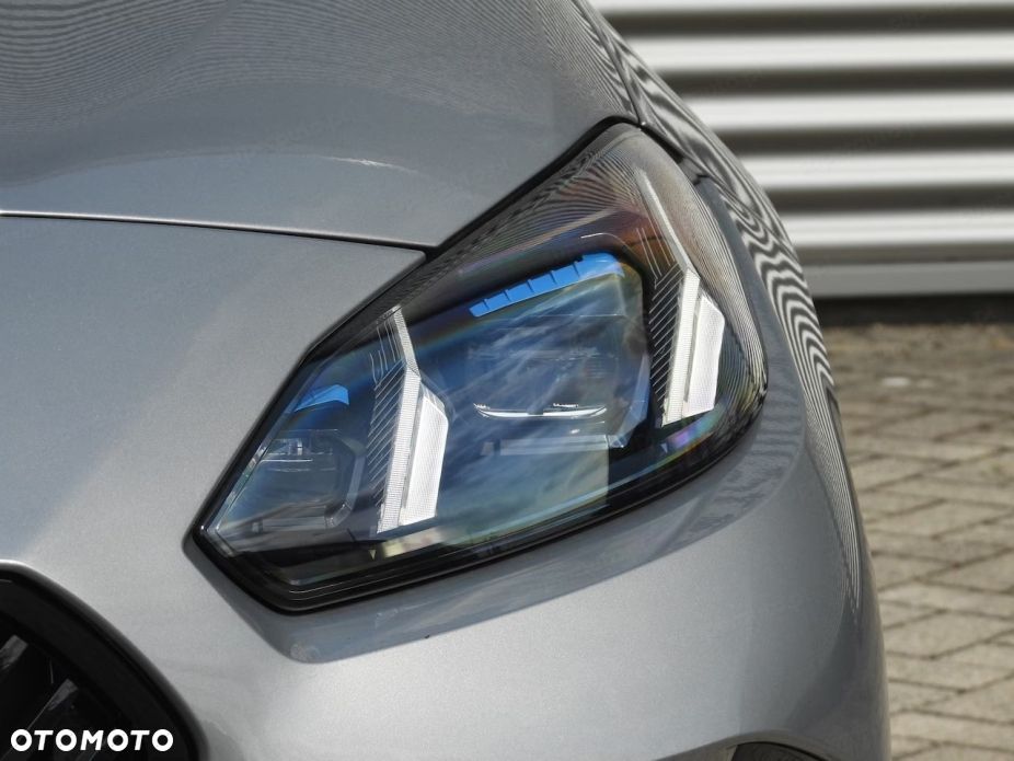 BMW Seria 1 120 mHEV - 8
