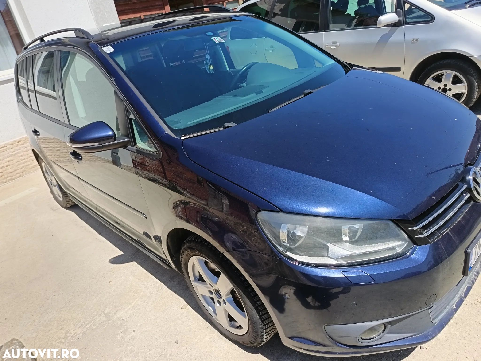 Volkswagen Touran 2.0 TDI BlueMotion Technology Comfortline - 1