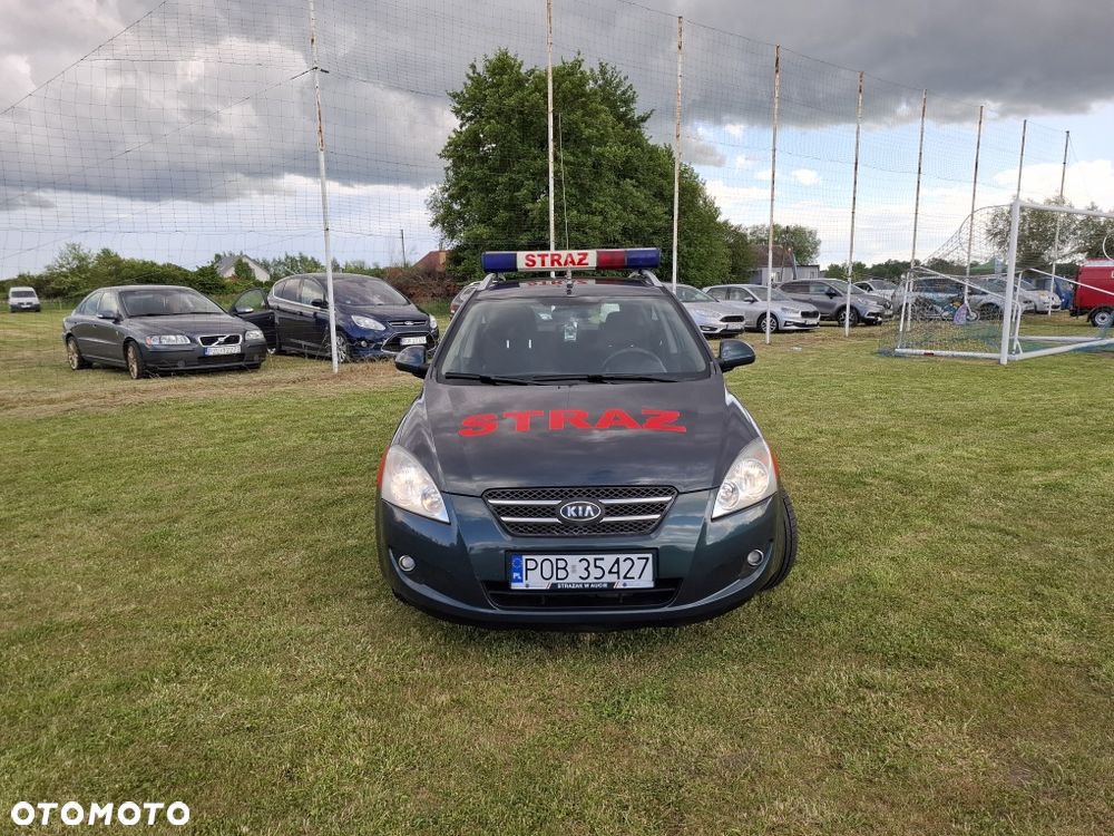 Kia Ceed - 1