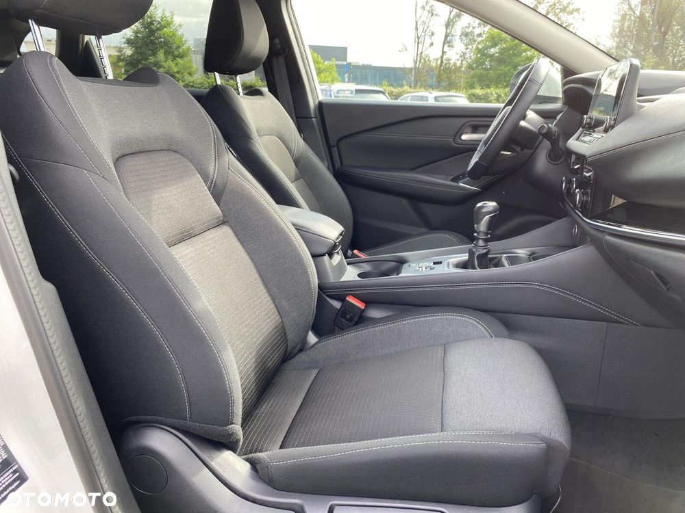 Nissan Qashqai 1.3 DIG-T N-Connecta - 17