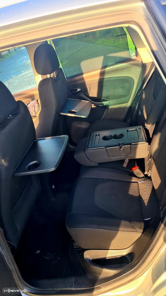 SEAT Altea 2.0 TDi - 10