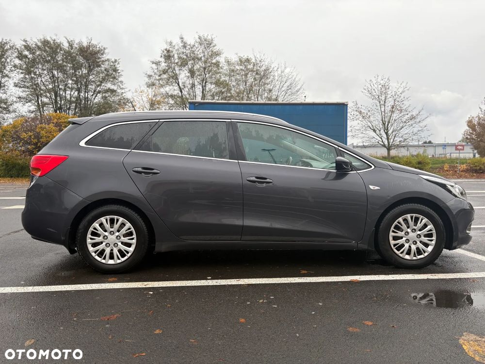 Kia Ceed 1.6 GDI Business Line - 3