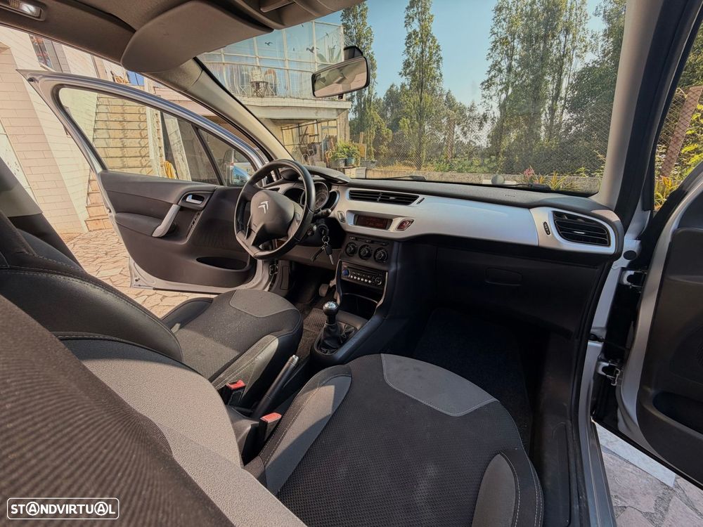 Citroën C3 1.2 VTi Exclusive - 23