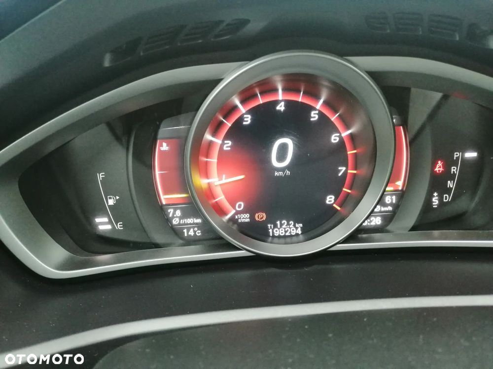 Volvo V40 Cross Country T3 Geartronic Summum - 11