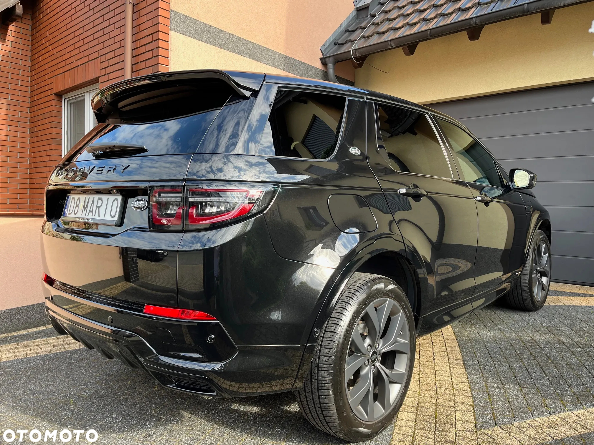 Land Rover Discovery Sport 2.0 D180 R-Dynamic HSE - 10