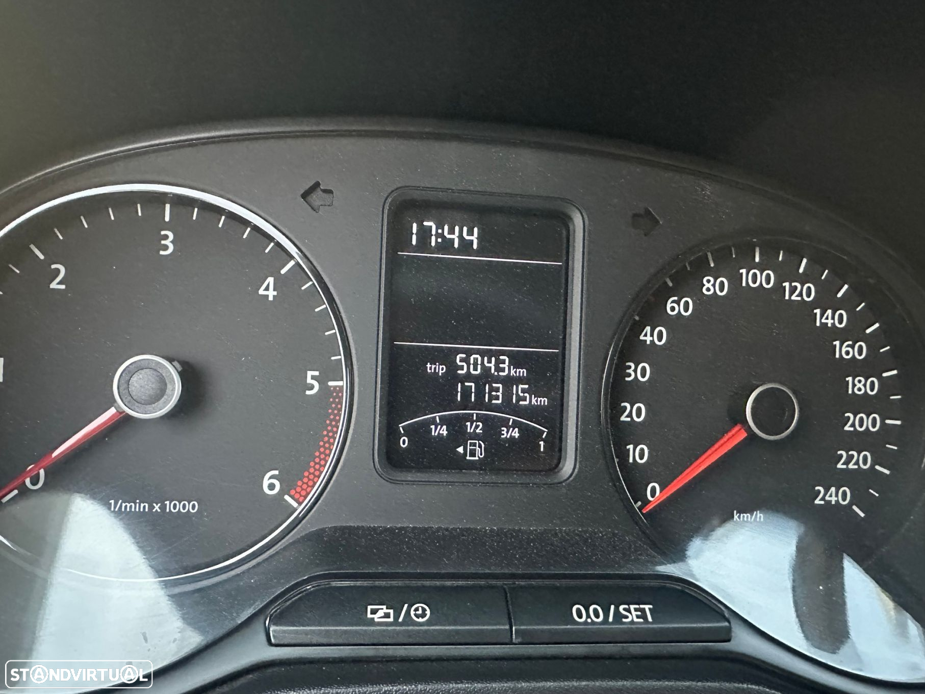 VW Amarok 2.0 TDi CD Trendline 4Motion - 7