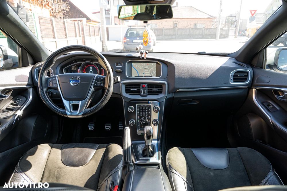 Volvo V40 D2 Momentum - 6