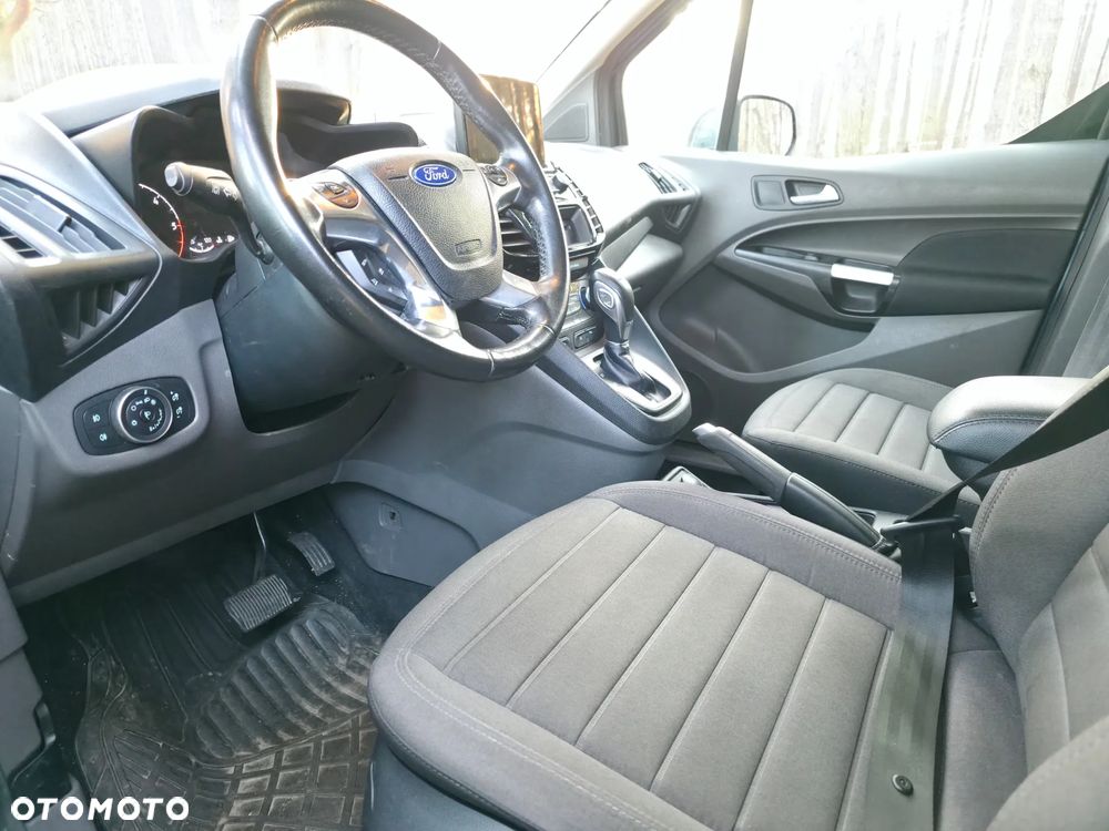 Ford Tourneo Connect Grand - 20
