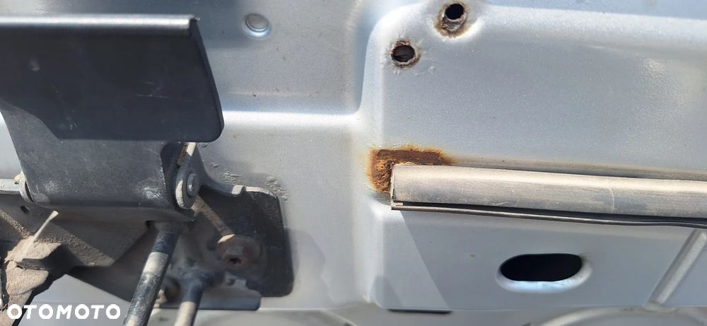 Volkswagen Polo 9N 05- Maska Pokrywa Komory Silnika Kod Lak LA7W - 38