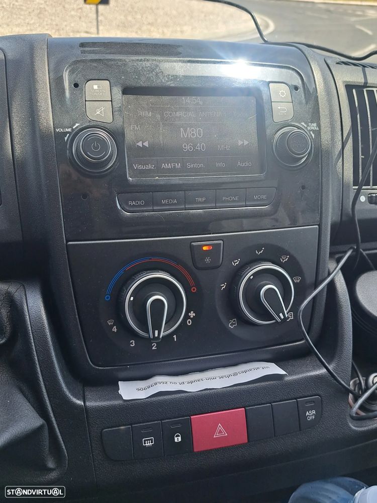 Citroën Jumper 2.0 BlueHDi 35 L4 CD - 5