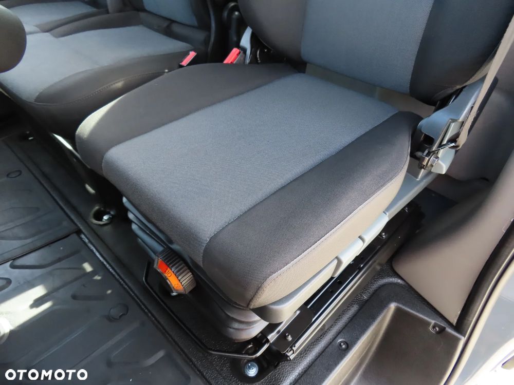 Renault Master 2.3 dCi 163 KM Skrzynia 4510 mm 9 E.Palet + Plandeka 1165 Kg Ładowność HAK 2500 Kg PEŁNA OPCJA WYPOSAŻENIA STAN JAK NOWY GOTOWY DOSTEPNY POLECAM - 33