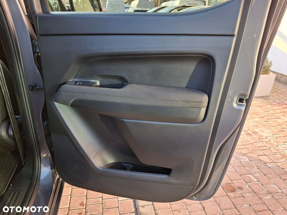 Volkswagen Amarok 2.0 TDi 4MOTION Life - 25