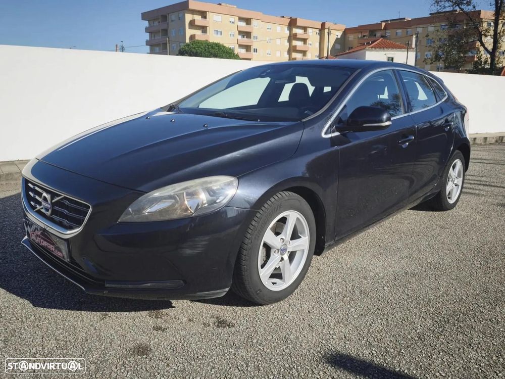 Volvo V40 1.6 D2 Eco Momentum - 22