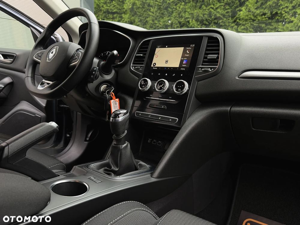 Renault Megane 1.5 Blue dCi Intens - 16