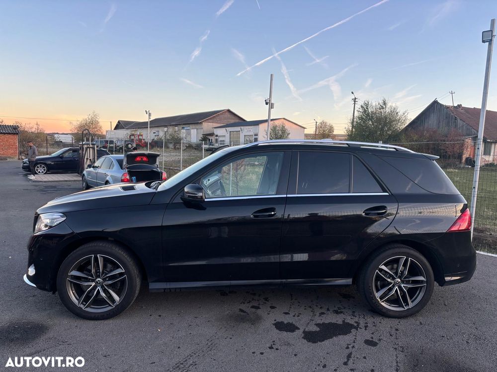 Mercedes-Benz GLE 350 d 4MATIC - 3