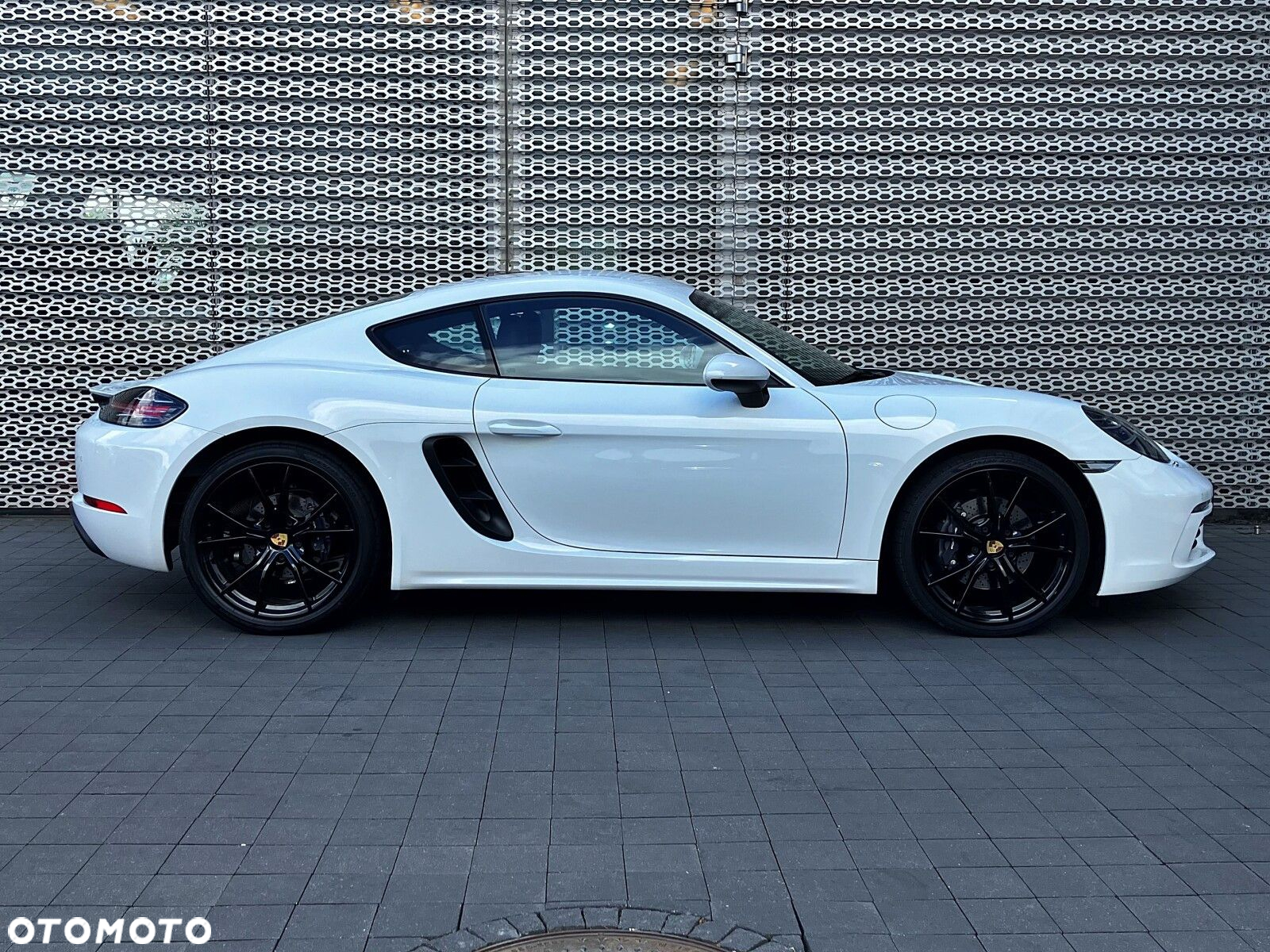Porsche 718 Cayman - 6