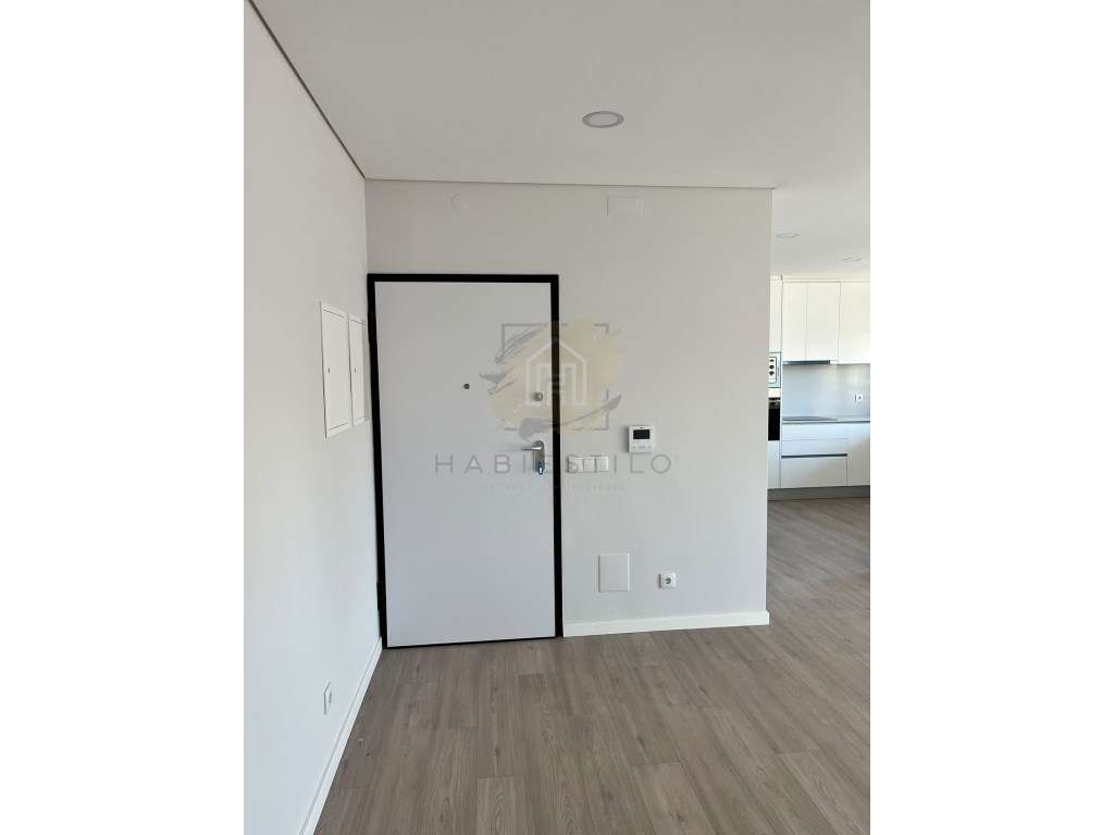 Apartamento T2 em Brejos de Azeitão com Varanda - Grande imagem: 5/22