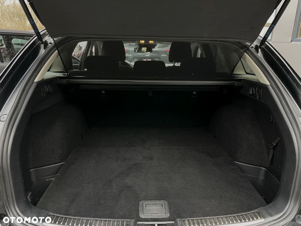 Mazda 6 2.0 SkyPrestige - 38