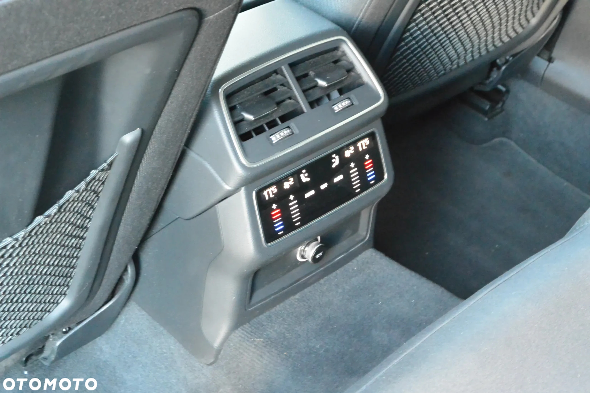 Audi A6 - 10