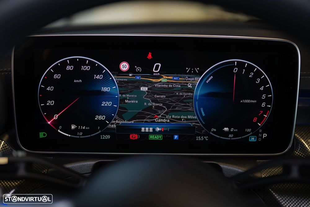 Mercedes-Benz C 300 e AMG Line - 38