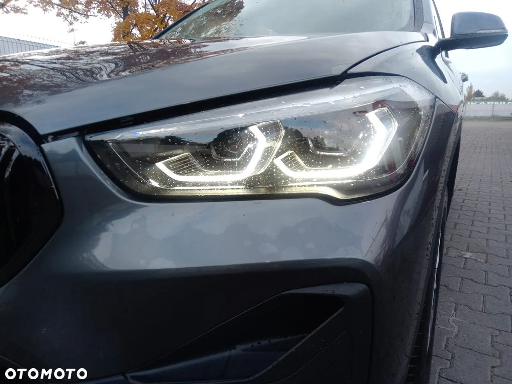 BMW X1 sDrive18i - 4