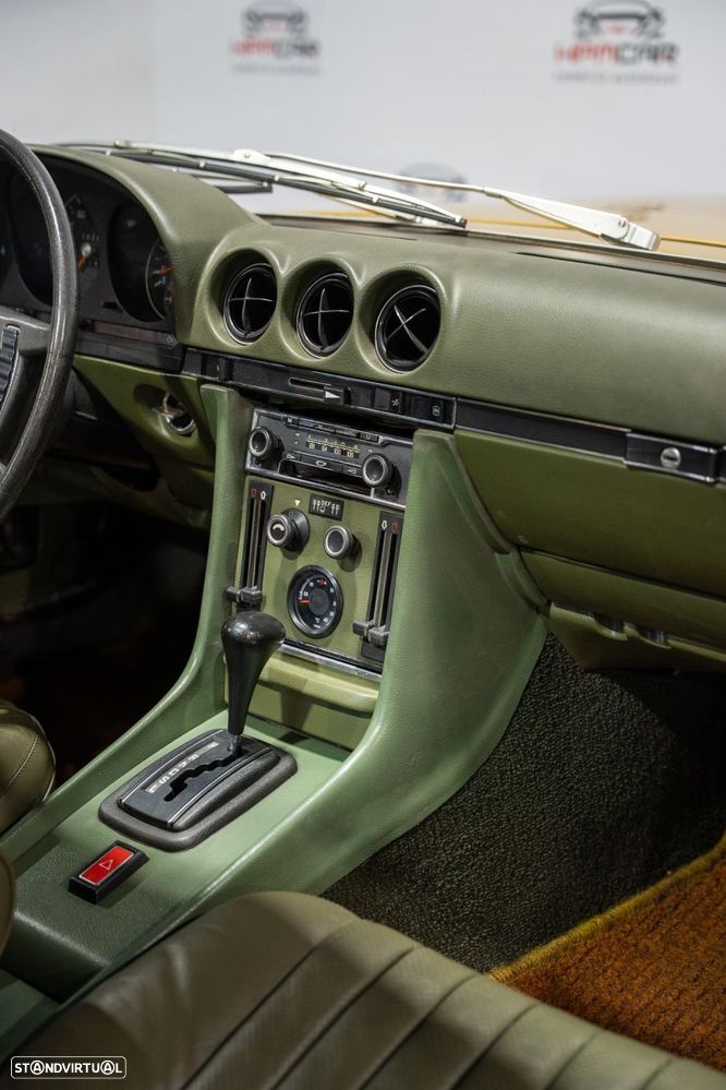 Mercedes-Benz SLC 350 - 22