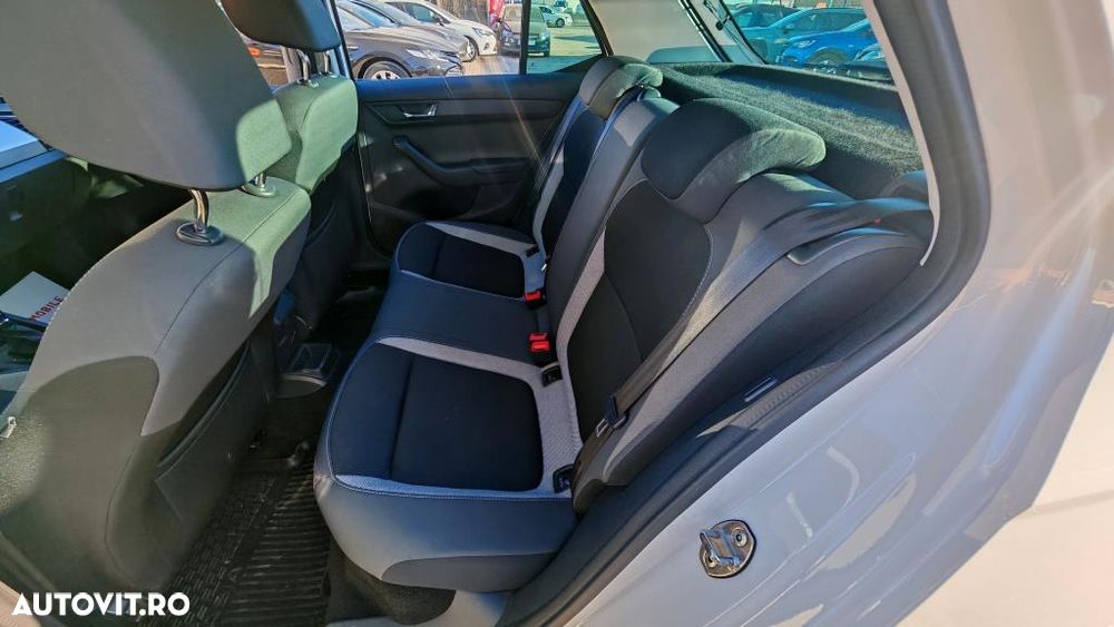 Skoda Fabia 1.0 TSI DSG Drive - 11