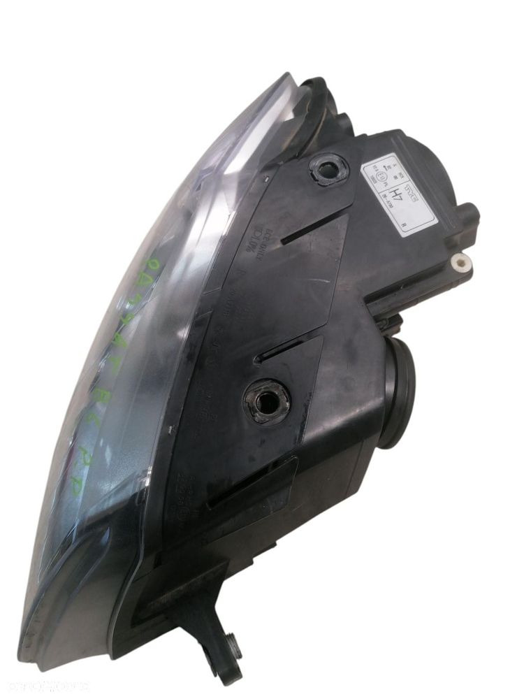 LAMPA PRAWA PRZEDNIA PRZÓD VW PASSAT B6 LAMPA PRAWA PRZEDNIA PRZÓD - 4
