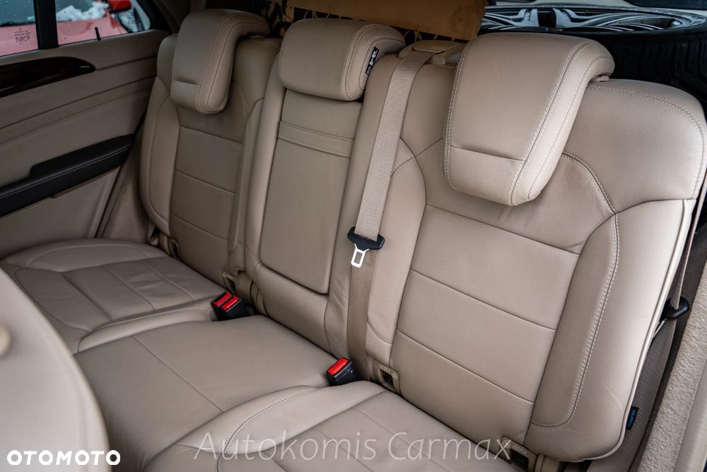 Mercedes-Benz ML 350 BlueTEC 4-Matic - 19